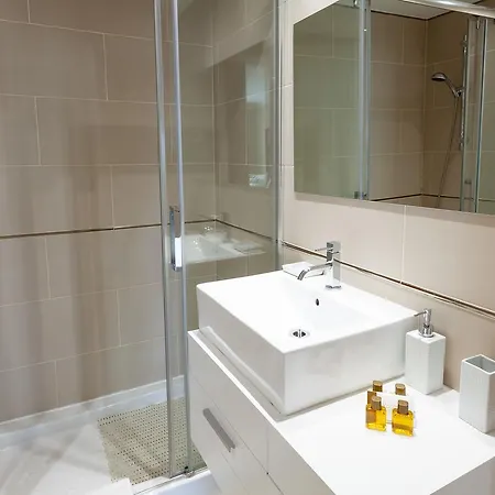 Brand New Terrazas De Banús Apartamento *